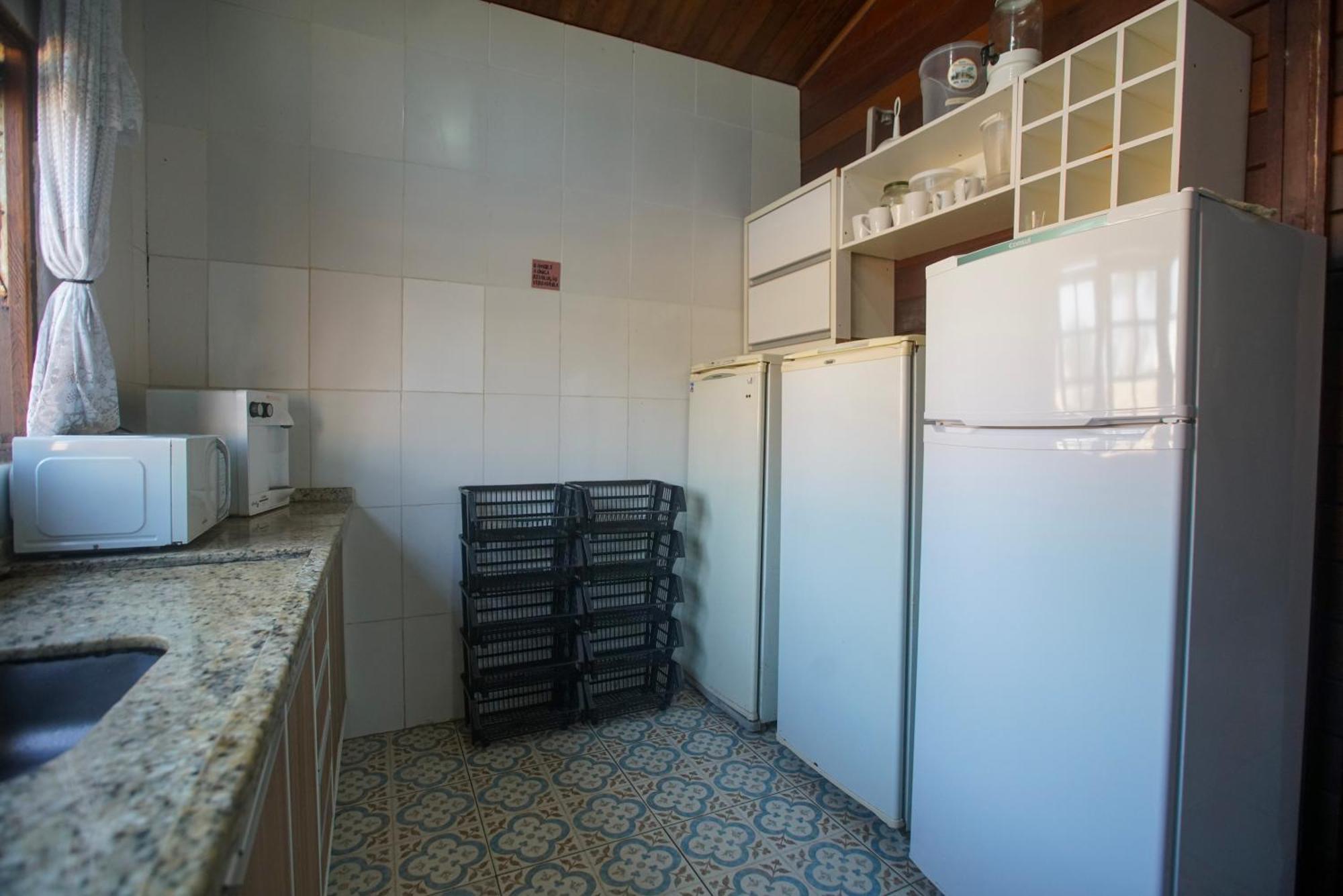 Hostel Capricornio Carcara Карагуататуба Экстерьер фото